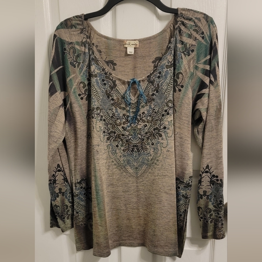 World Unity knit top